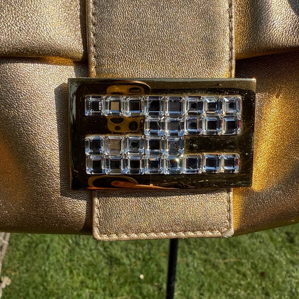 EUC RARE Vintage Fendi Mama Baguette Gold Metallic Rhinestone Shoulder Bag Rare - Picture 14 of 16